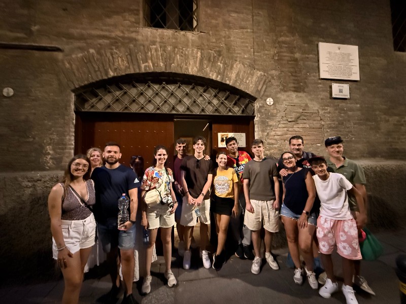 Free Tour Bolonia en antiguo taller de Maserati